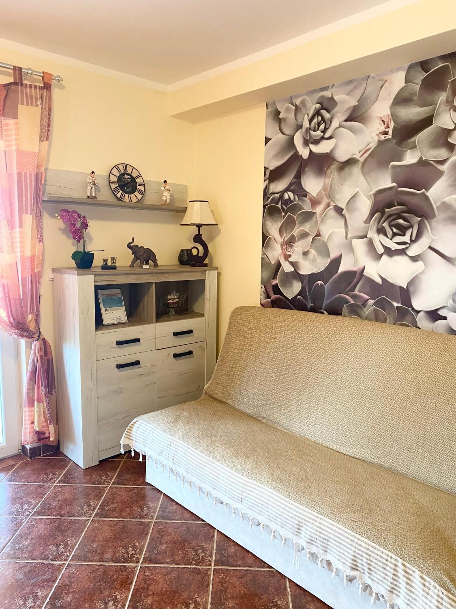 Apartments Villa Viktoria Tivat Exterior photo